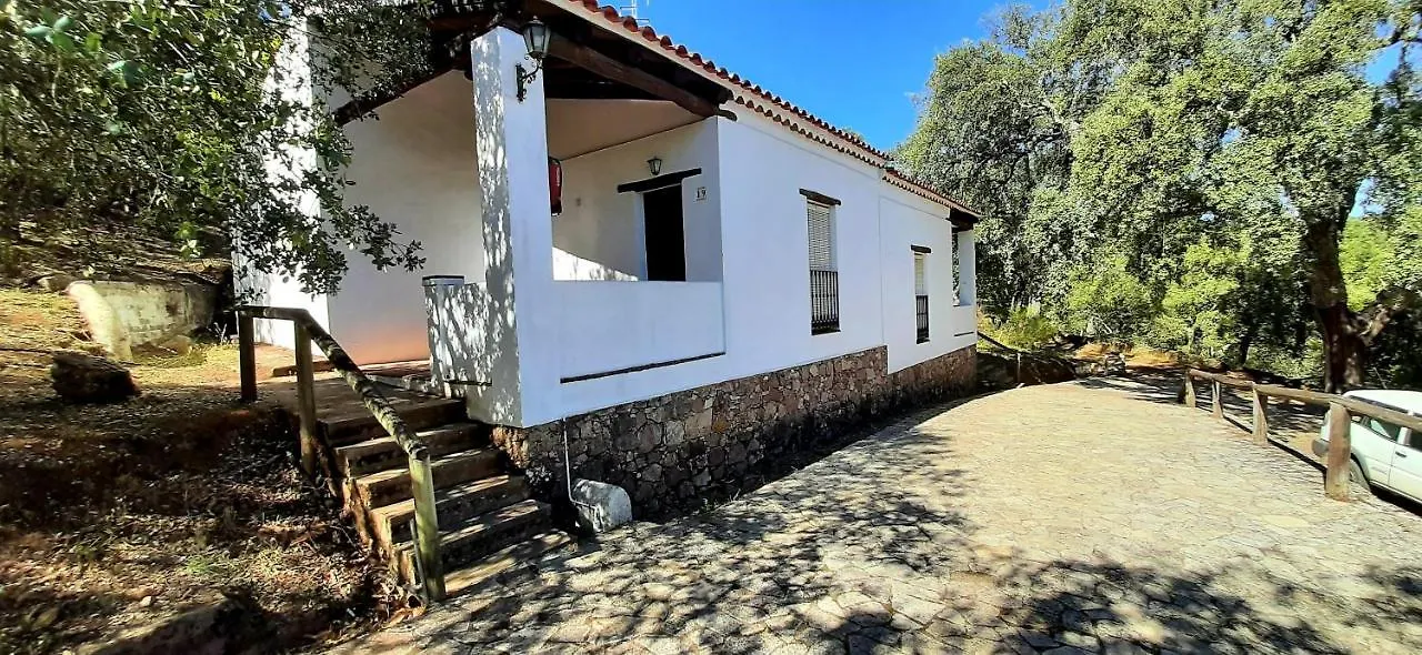 Finca Valbono Apartamentos Rurales Y Hotel Aracena