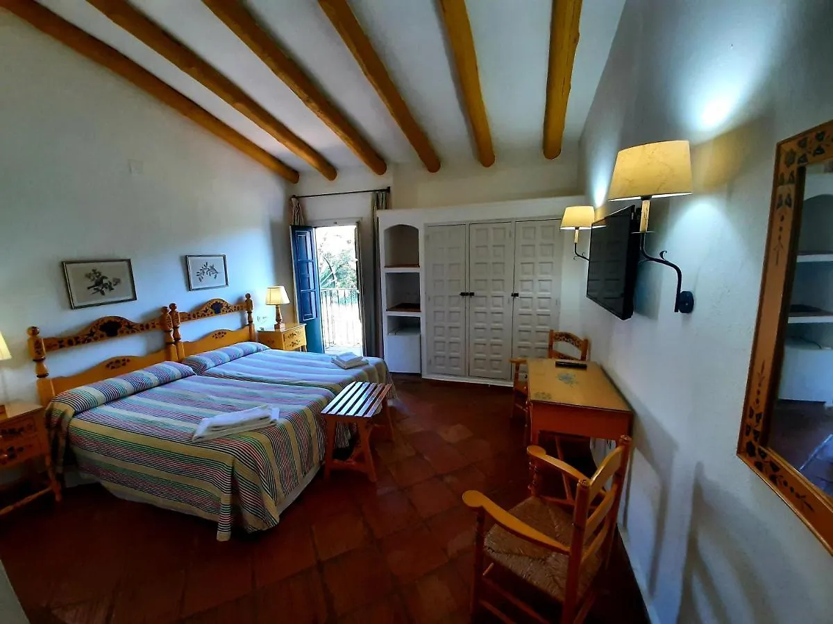 Finca Valbono Apartamentos Rurales Y Hotel Aracena 3*,  Spain